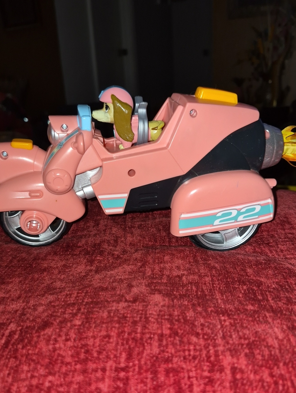 PAW Patrol Liberty Deluxe Vehicle With Figurr